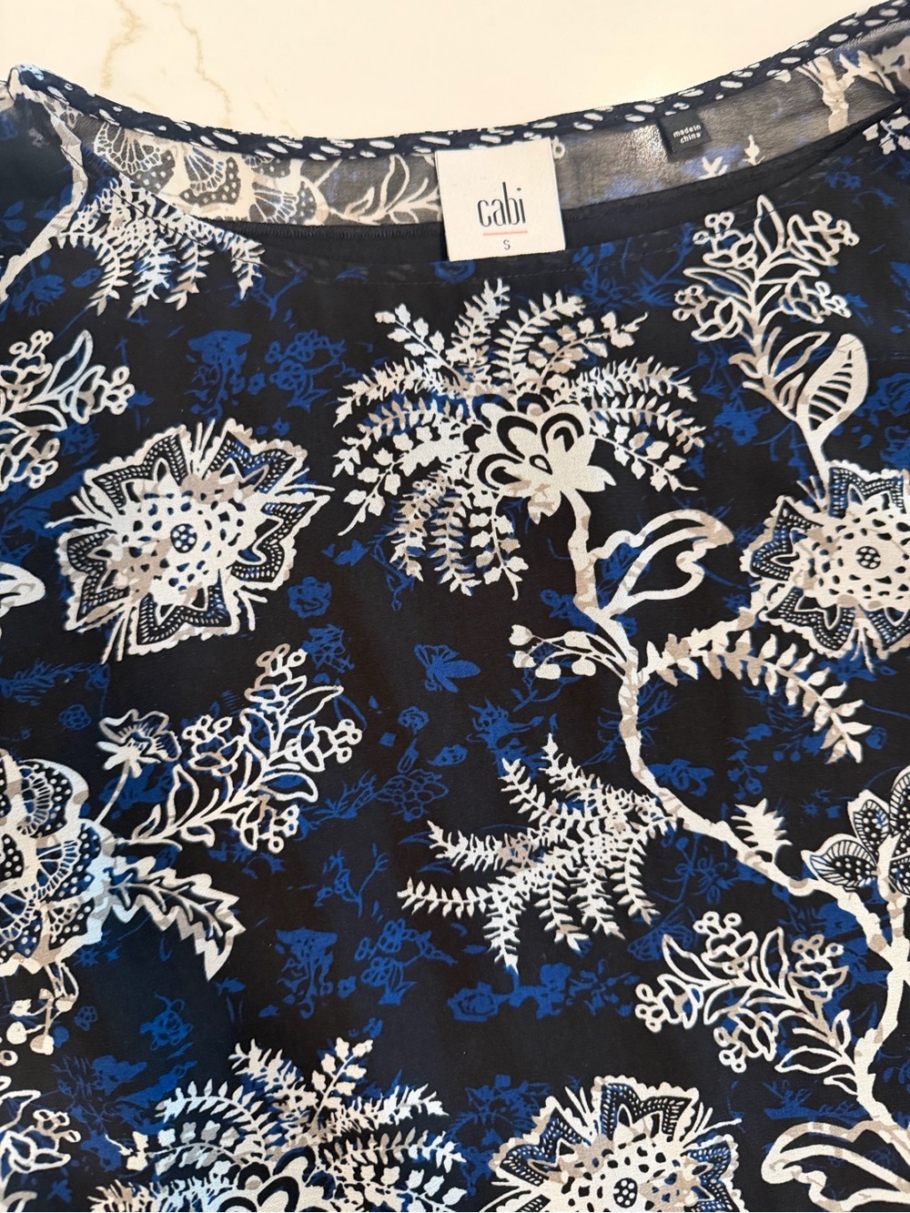 Navy Floral Ruffle Top - Picture 2 of 4